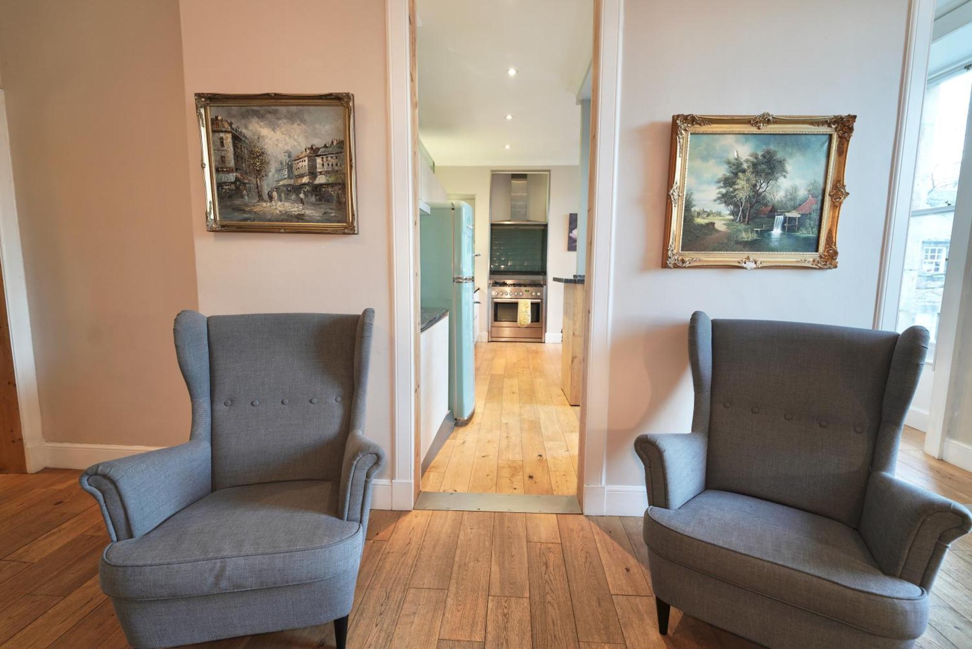 Spacious 2 Bed Apt Next To Royal Mile & Waverley Edinburgh Dış mekan fotoğraf