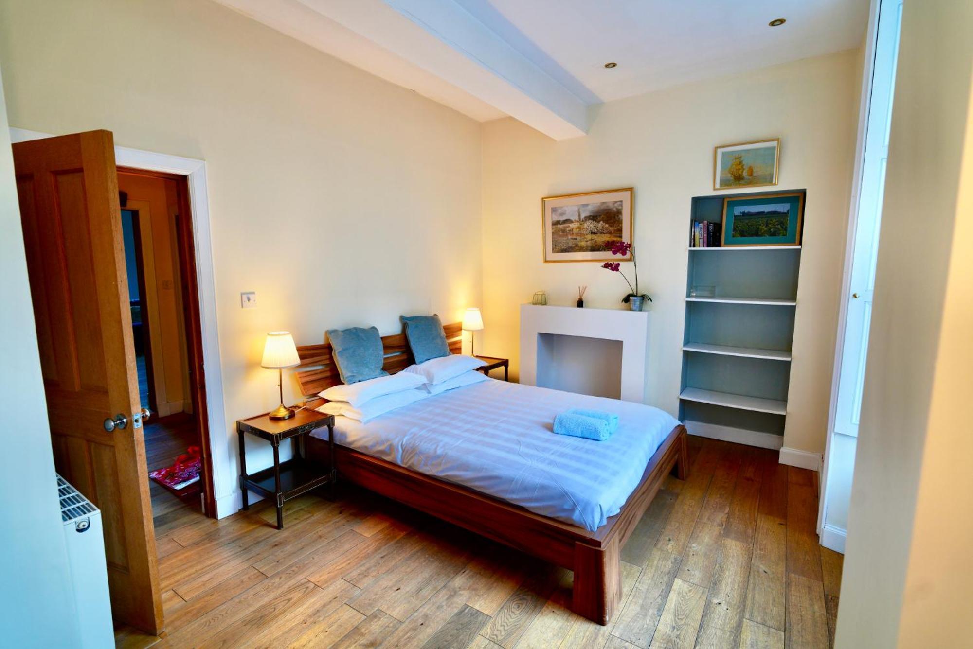 Spacious 2 Bed Apt Next To Royal Mile & Waverley Edinburgh Dış mekan fotoğraf
