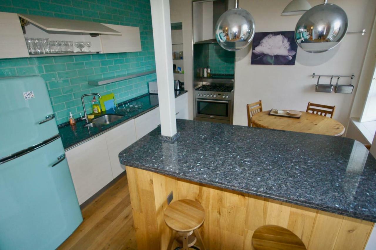 Spacious 2 Bed Apt Next To Royal Mile & Waverley Edinburgh Dış mekan fotoğraf