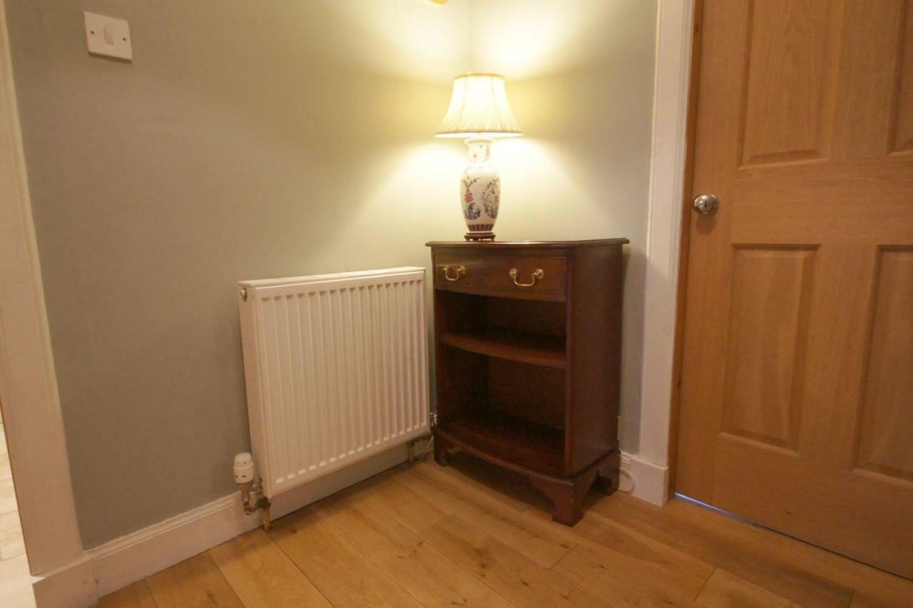 Spacious 2 Bed Apt Next To Royal Mile & Waverley Edinburgh Dış mekan fotoğraf